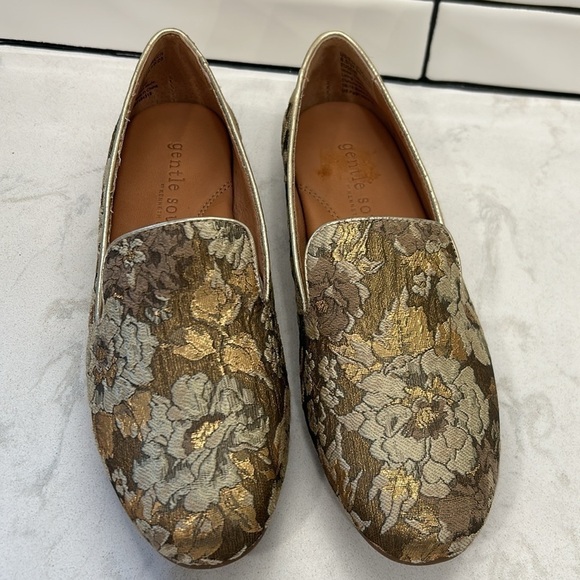 Gentle Souls by Kenneth Cole Eugene Floral Tapestry Retro Flat Loafers Size 8.5 - Picture 5 of 16